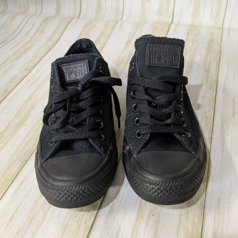 Black converse all star unisex  low tops
